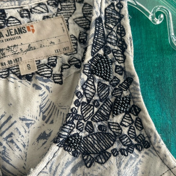 Blue Embellished Cut Out Tank Top Small - Picture 11 of 15